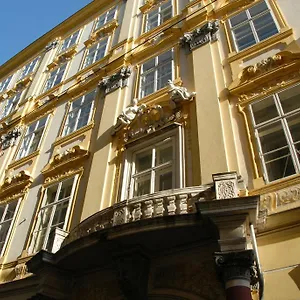 Pertschy Palais Отель